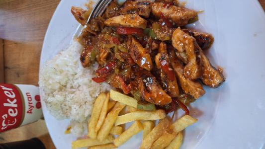 MANGALDA CHILLI SOSLU TAVUK | 265,00